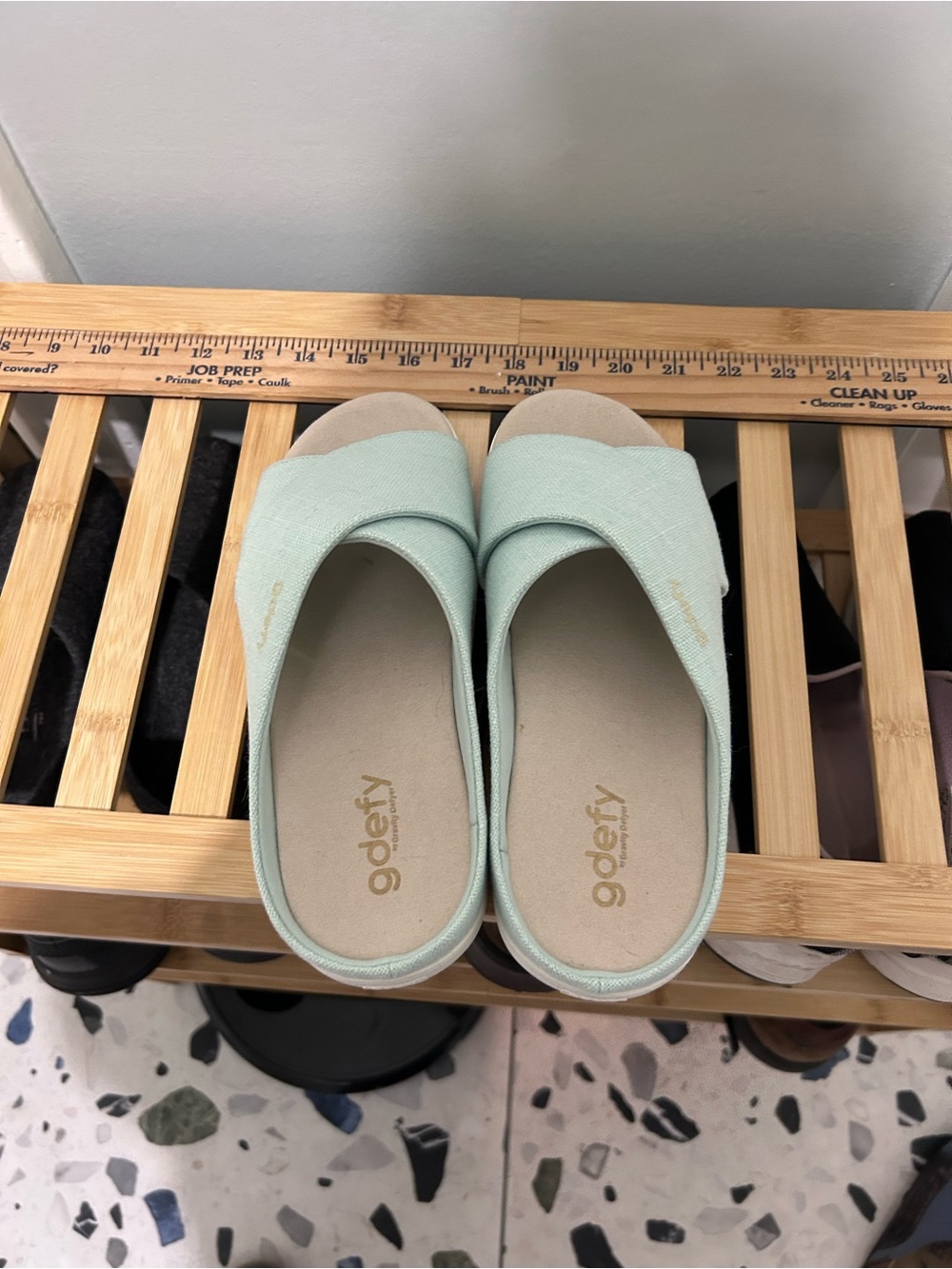 Gravity Defyer Mint Slide Sandals - Women's Open-Toe Comfort Slides